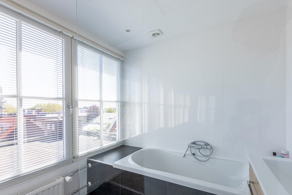 Medium property photo - Zuidzijde Haven 31B, 4611 HB Bergen op Zoom